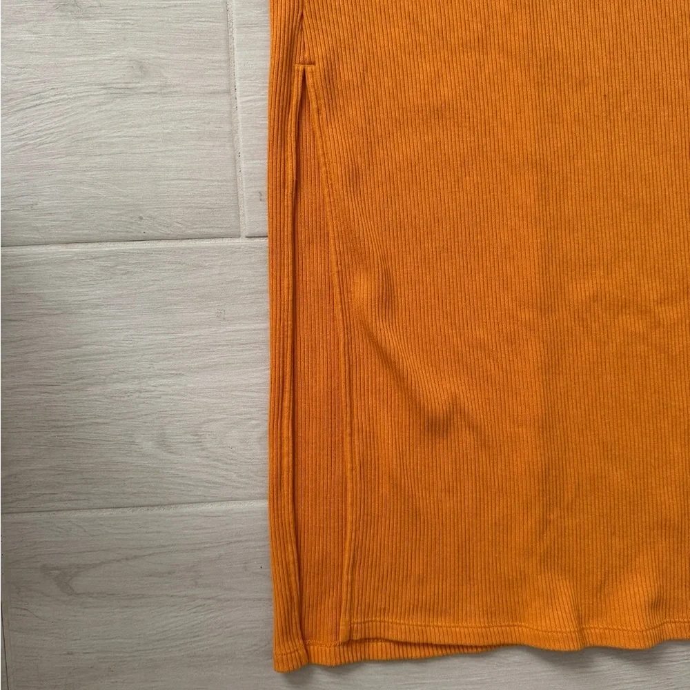 Old Navy Ribbed Midi Skirt Womens M Petite Orange Excellent Side Slit Knit